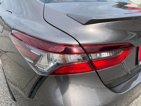 Used 2021 Toyota Camry SE w/ Convenience Package FWD image 38