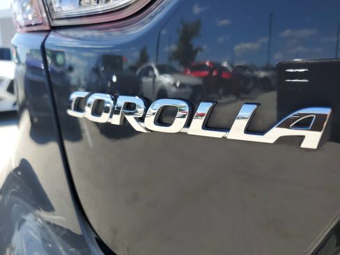 Used 2024 Toyota Corolla LE FWD image 11