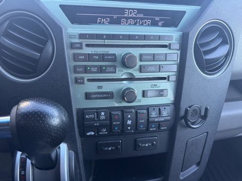 Used 2011 Honda Pilot Touring image 10