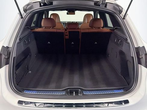 Certified 2026 Mercedes-Benz GLC 300 image 24