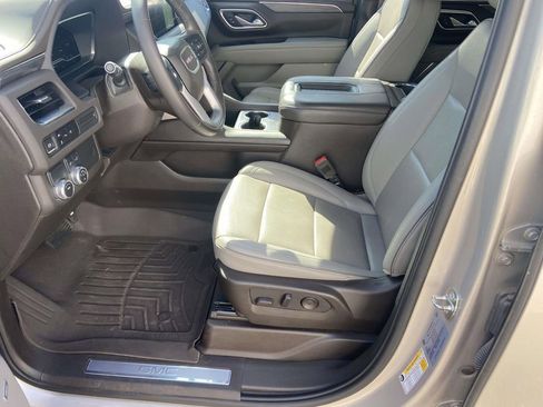 Used 2023 GMC Yukon SLT RWD image 19