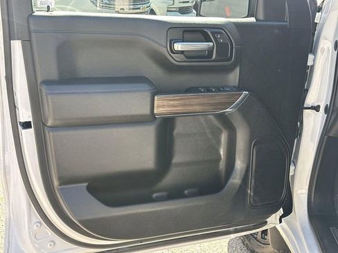 Used 2022 Chevrolet Silverado 1500 LT image 20
