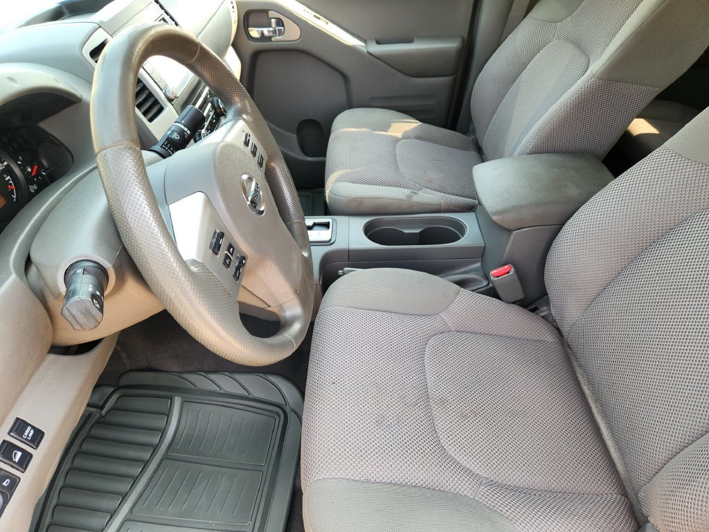 Used 2019 Nissan Frontier SV AWD/4WD image 13