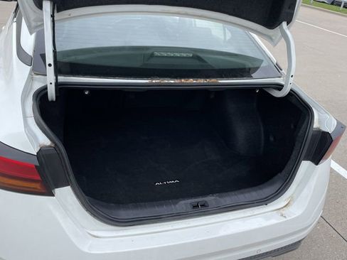 Used 2022 Nissan Altima 2.5 SR FWD image 27