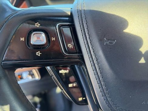 Used 2020 Lincoln Aviator Reserve w/ Equipment Group 202A image 13