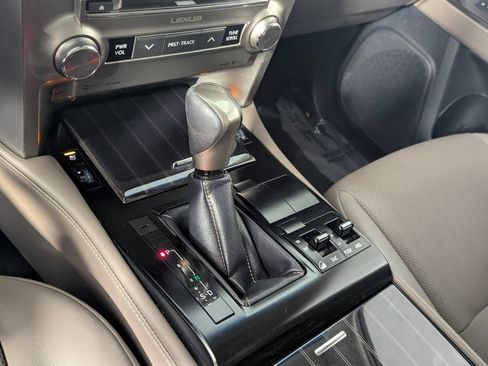 Used 2020 Lexus GX 460 Premium w/ Premium Package AWD/4WD image 27