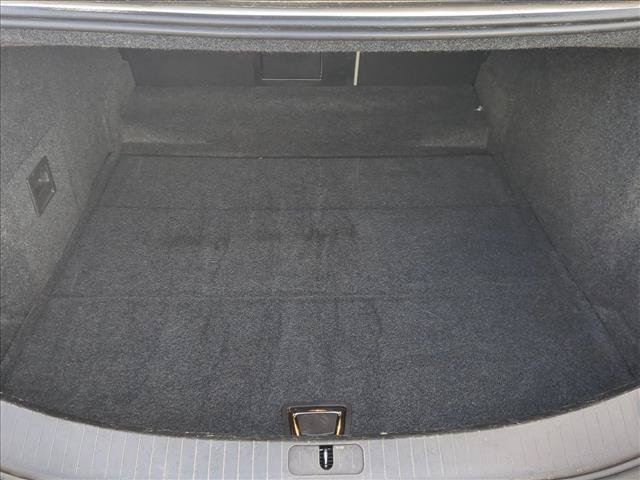 Used 2013 Cadillac XTS Premium FWD image 6