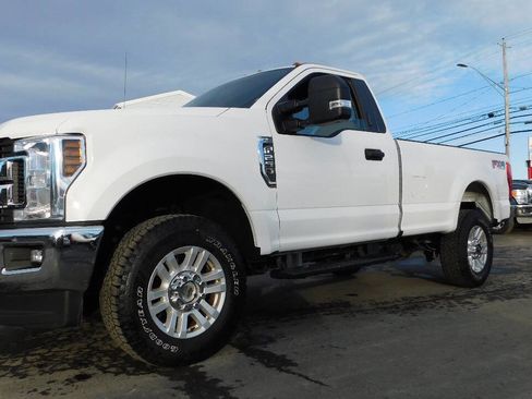 Used 2019 Ford F250 XLT w/ XLT Value Package image 39