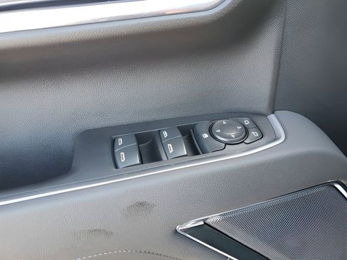 Used 2026 GMC Sierra 1500 Elevation image 28