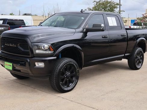Used 2018 RAM 2500 Laramie w/ Sport Appearance Group AWD/4WD image 3
