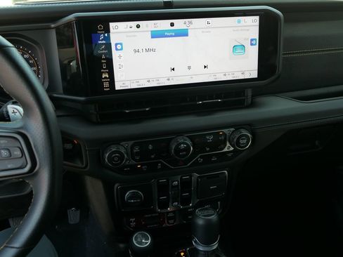 New 2024 Jeep Wrangler Unlimited Rubicon 392 image 18