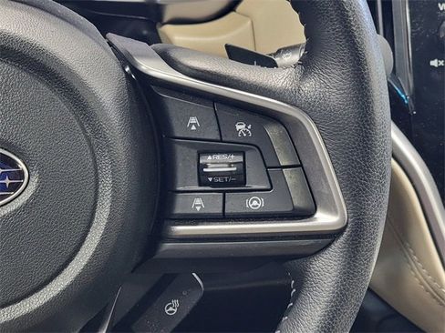 Certified 2022 Subaru Outback Limited image 29