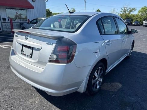Used 2012 Nissan Sentra 2.0 SR w/ Special Edition Pkg FWD image 3
