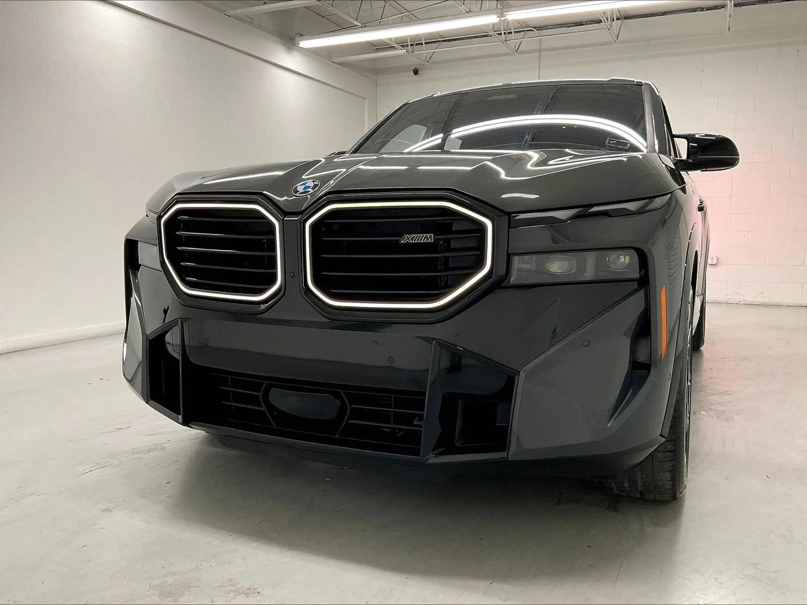 Used 2024 BMW XM AWD/4WD image 48