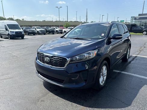 Used 2019 Kia Sorento FWD w/ Option Group 020 image 4