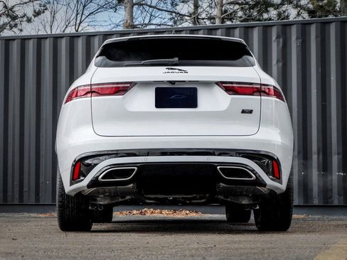 New 2026 Jaguar F-PACE R-Dynamic S image 8