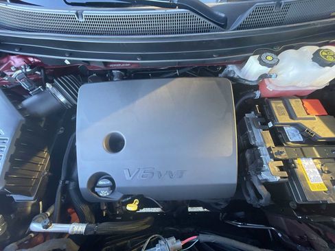 Certified 2023 Chevrolet Traverse LT image 29