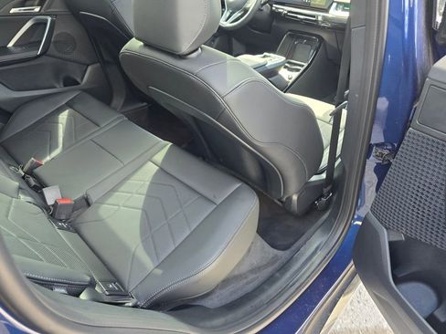 Used 2025 BMW X1 xDrive28i image 32