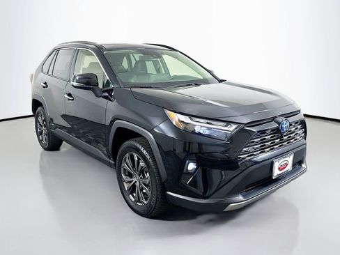 Used 2023 Toyota RAV4 Limited AWD/4WD image 3