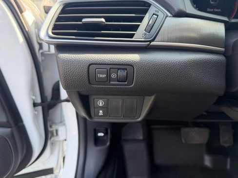 Used 2019 Honda Accord LX image 14