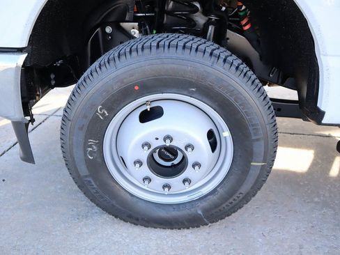 New 2026 Ford F350 XL w/ XL Driver Assist Package image 15