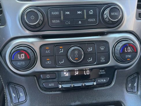 Used 2020 Chevrolet Tahoe LT image 21
