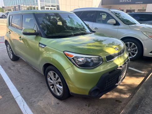 Used 2014 Kia Soul + w/ UVO w/Eservices Package FWD image 13