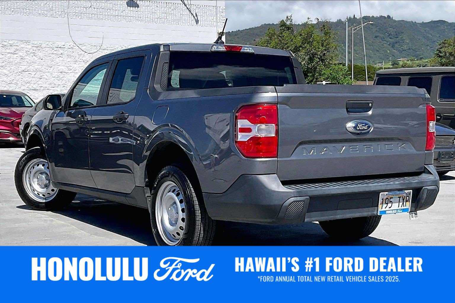 Used 2022 Ford Maverick XL FWD image 4