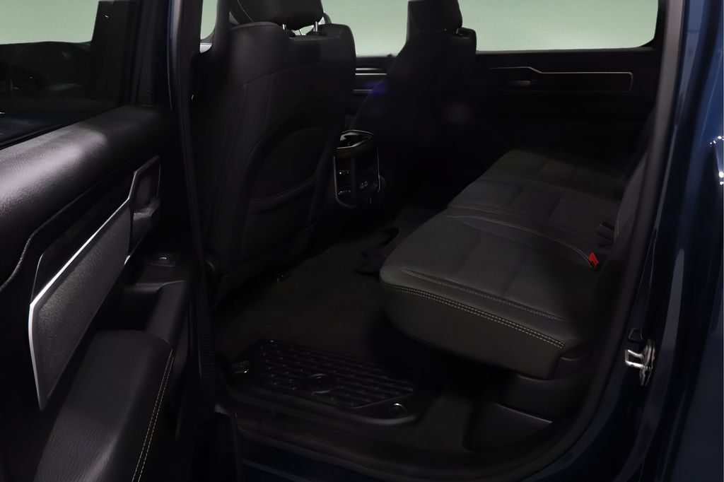 Used 2021 RAM 1500 Big Horn AWD/4WD image 10
