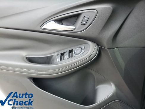 Certified 2024 Buick Encore GX Sport Touring AWD/4WD image 21