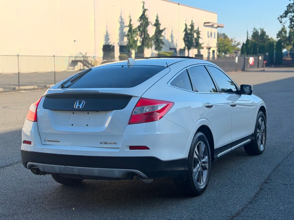 Used 2015 Honda Crosstour EX-L image 8