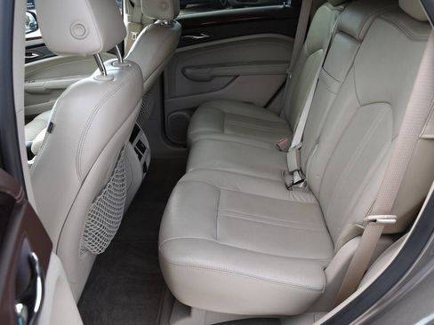 Used 2011 Cadillac SRX Luxury FWD image 7