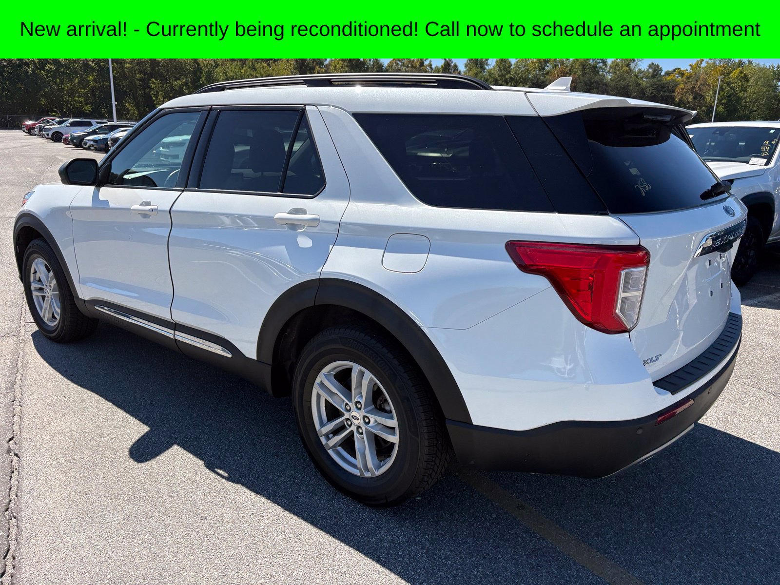 Used 2024 Ford Explorer XLT w/ Equipment Group 202A AWD/4WD image 9