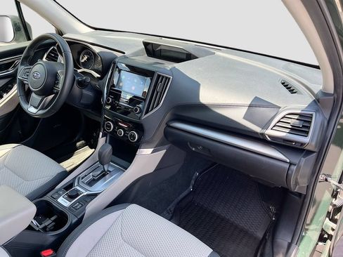 Used 2024 Subaru Forester Premium AWD/4WD image 30