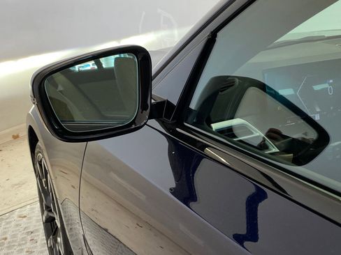 New 2026 BMW 330i xDrive Sedan w/ M Sport Package image 21