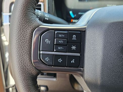 Used 2024 Ford F250 King Ranch w/ FX4 Off-Road Package AWD/4WD image 19