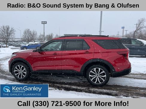 Used 2022 Ford Explorer ST-Line w/ Class IV Trailer Tow Package image 15