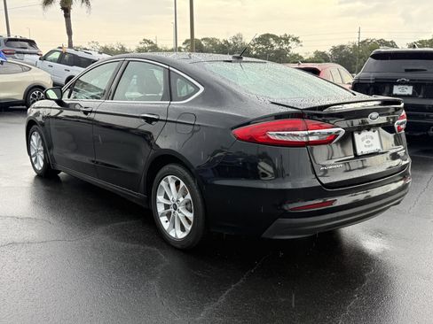 Used 2020 Ford Fusion Energi Titanium FWD image 7