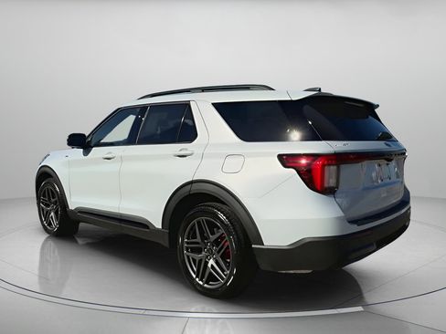 New 2026 Ford Explorer ST-Line w/ ST-Line Street Pack image 20