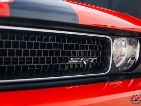 Used 2008 Dodge Challenger SRT8 image 25