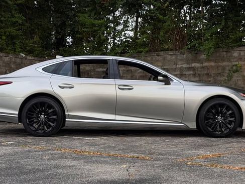 Certified 2020 Lexus LS 500 AWD w/ Interior Upgrade Package image 4