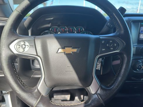 Used 2016 Chevrolet Silverado 2500 LT AWD/4WD image 16