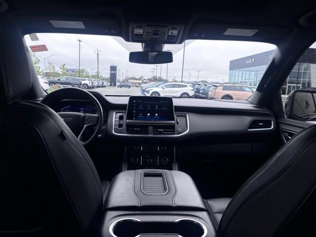 Used 2022 Chevrolet Suburban RST w/ Luxury Package AWD/4WD image 47