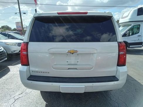 Used 2015 Chevrolet Suburban LT w/ Luxury Package image 7