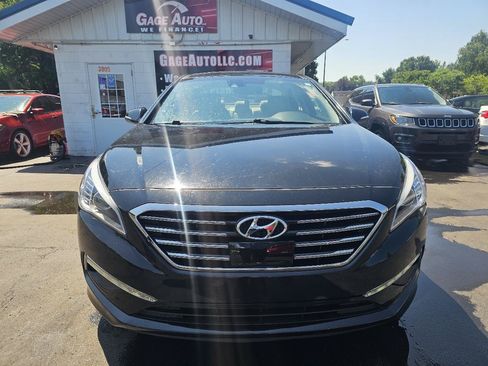 Used 2015 Hyundai Sonata Limited w/ Option Group 06 FWD image 3
