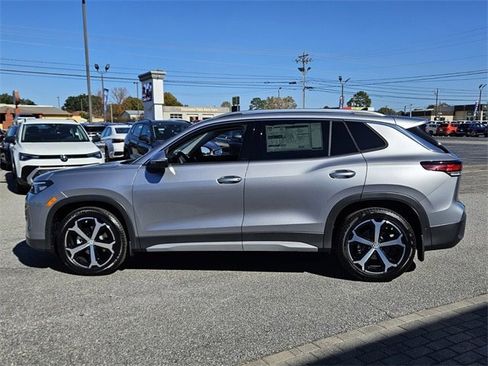 New 2026 Volkswagen Tiguan SE image 4