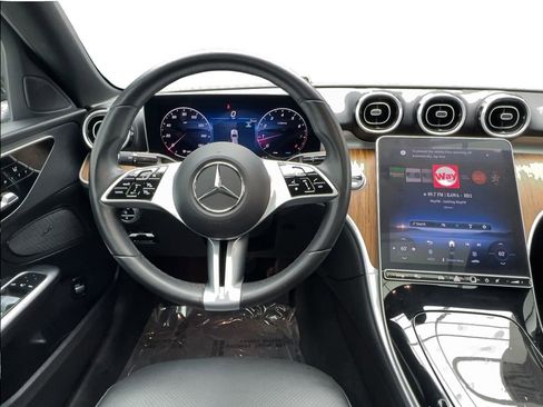 Used 2025 Mercedes-Benz C 300 Sedan image 33
