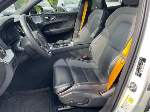 Used 2024 Volvo XC60 T8 Polestar w/ Protection Package Premier image 27