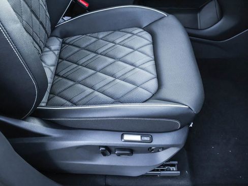 New 2026 Volkswagen Atlas SEL Premium R-Line image 44