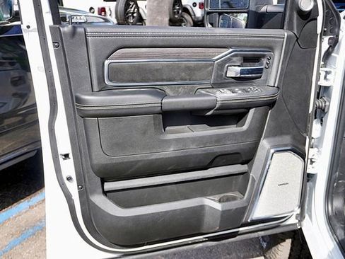 New 2026 RAM 3500 Laramie AWD/4WD image 31